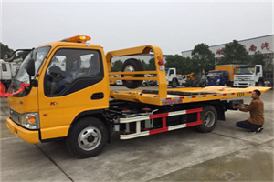 济阳哪里有拖车服务