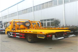 济阳附近拖车救援搭电